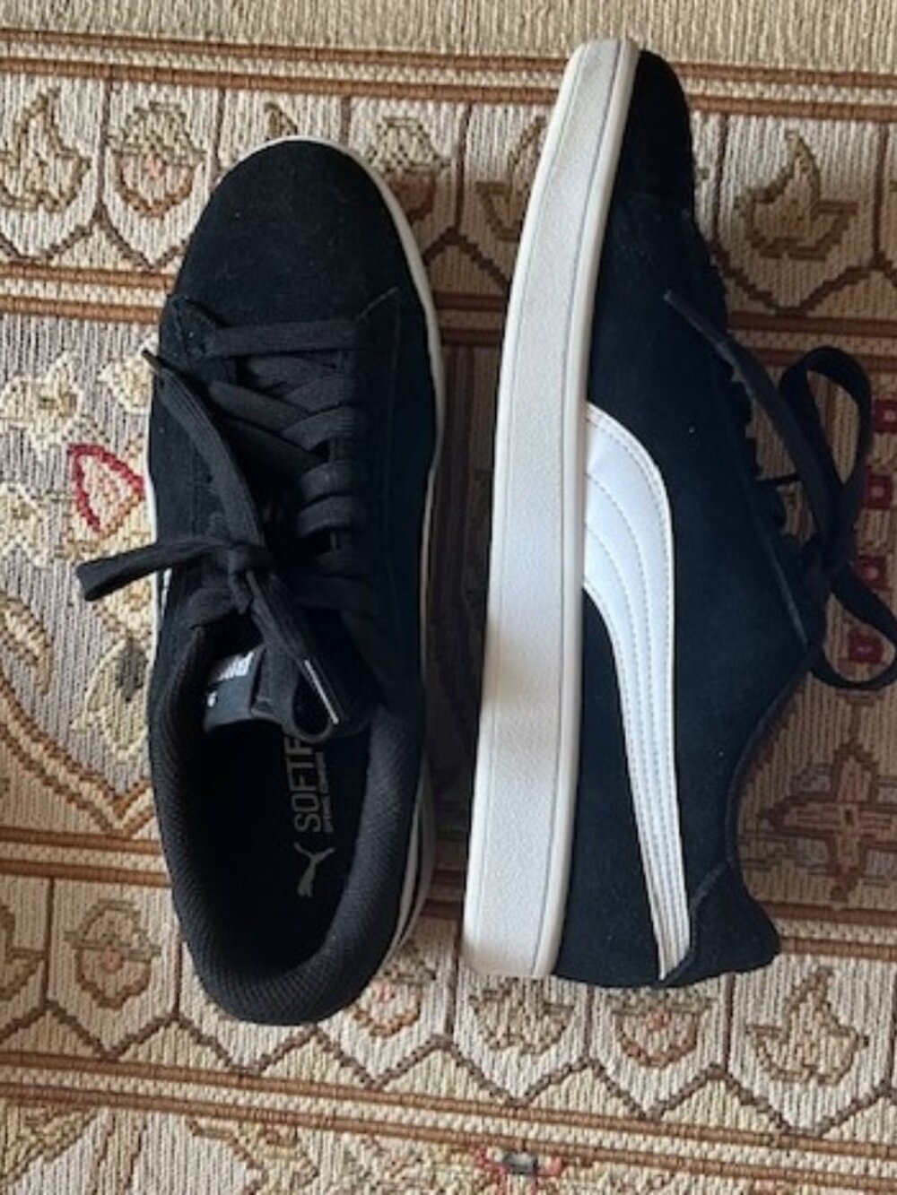 Black Suede Puma Classic Sneakers size 8.5 (men's sizing)